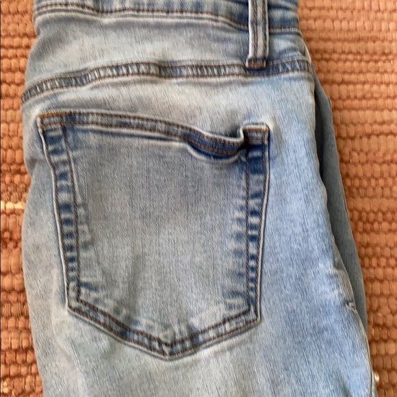 Reitmans Pearl Jeans - Picture 4 of 4